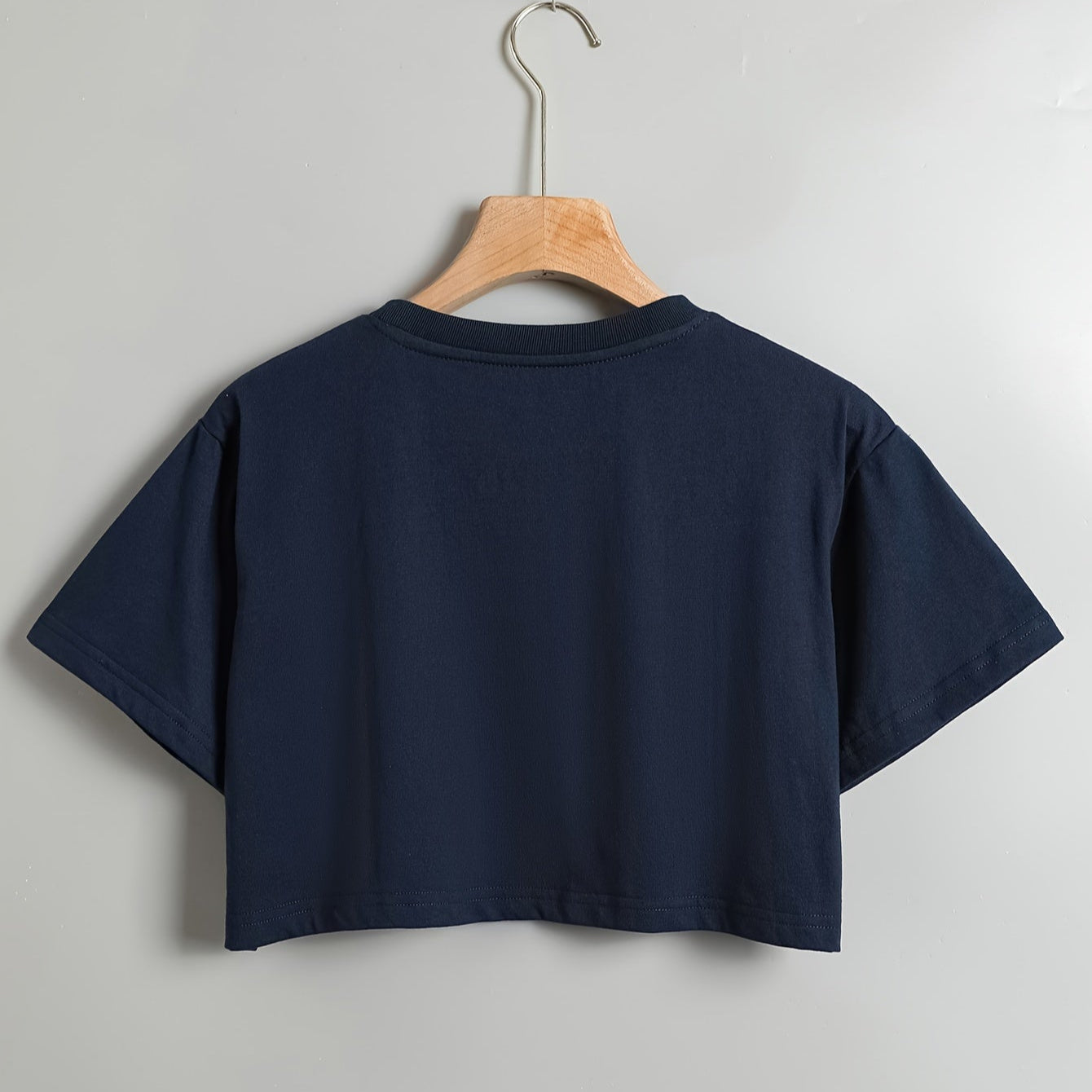 Juliet | Weißes Crop Top für Damen mit kurzen Ärmeln - Rundhalsausschnitt