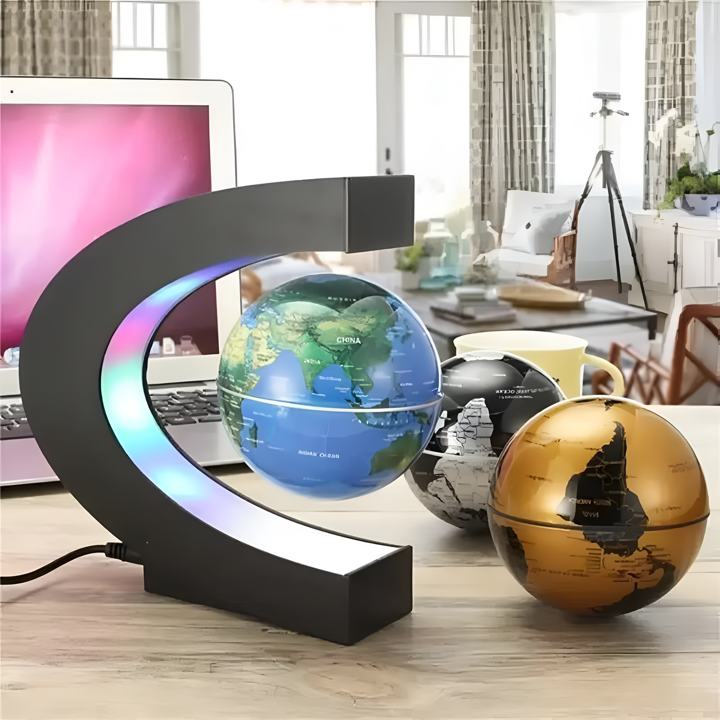 Armstrong | Magnetische Levitation Schwebende Globuslampe mit LED-Weltkarte-Becker Boutique