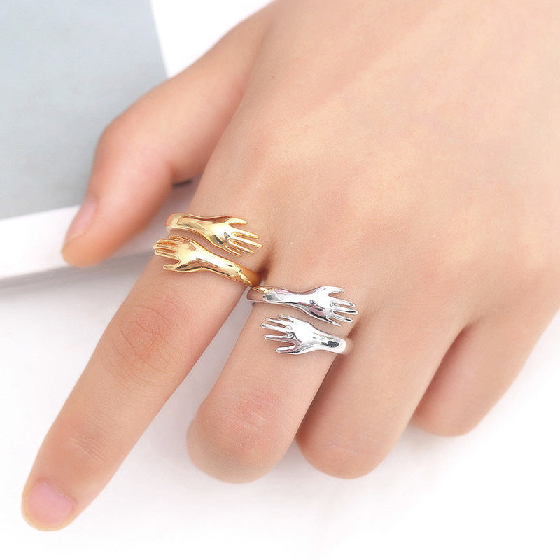 Eternal Ring | Ring mit umarmenden Händen-Becker Boutique