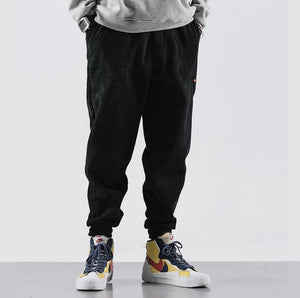 Steiger | Weiche und modische Cordhose - Cone fit-Schwarz-S-Becker Boutique