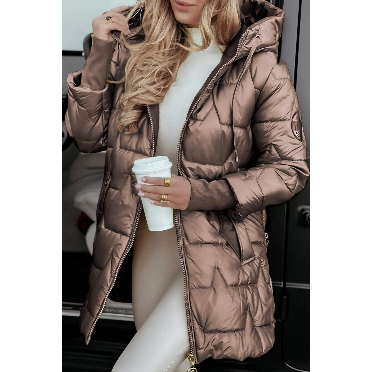 Lange Pufferjacke Damen mit Kapuze