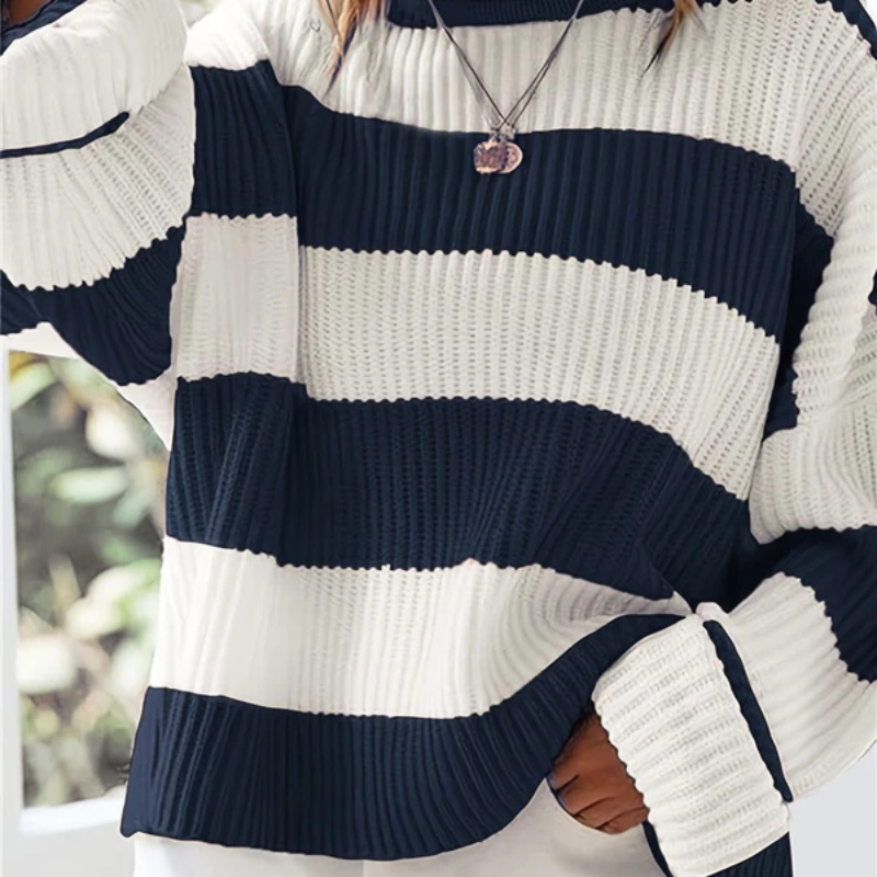 Women's knitted pullover | Striped & Oversized
