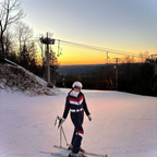 Damen Skianzug Einteilig | Gestreift & Mit Kapuze