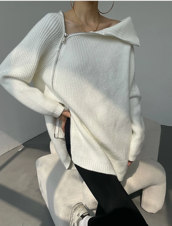 Karen | Asymmetrischer Pullover mit Reißverschluss