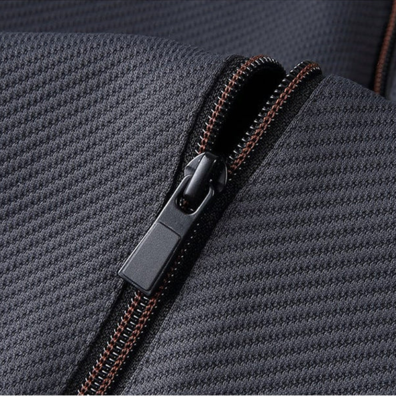 Men's tracksuit with zipper