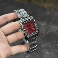 Claw Quartz Wristwatch | Square Retro Y2K Design
