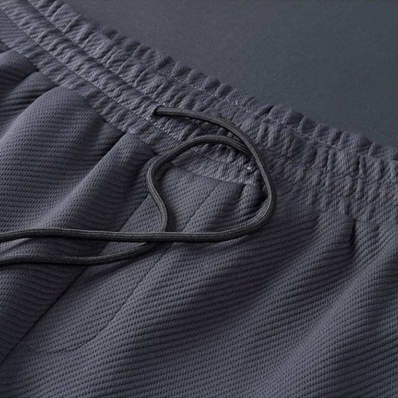 Men's tracksuit with zipper