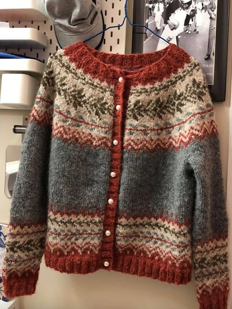 Maya | Strickjacke mit Knöpfen für Frauen