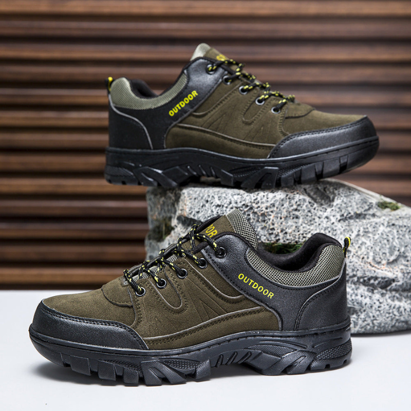Men’s Outdoor Hiking Shoes | Grip Sole