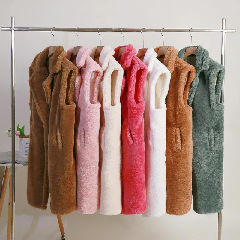 Sleeveless women's teddy coat | Warm