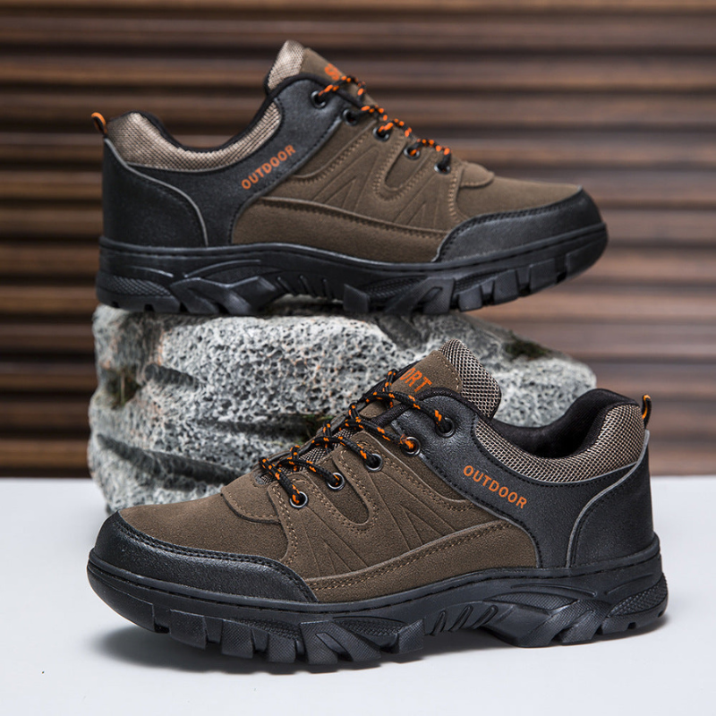 Men’s Outdoor Hiking Shoes | Grip Sole