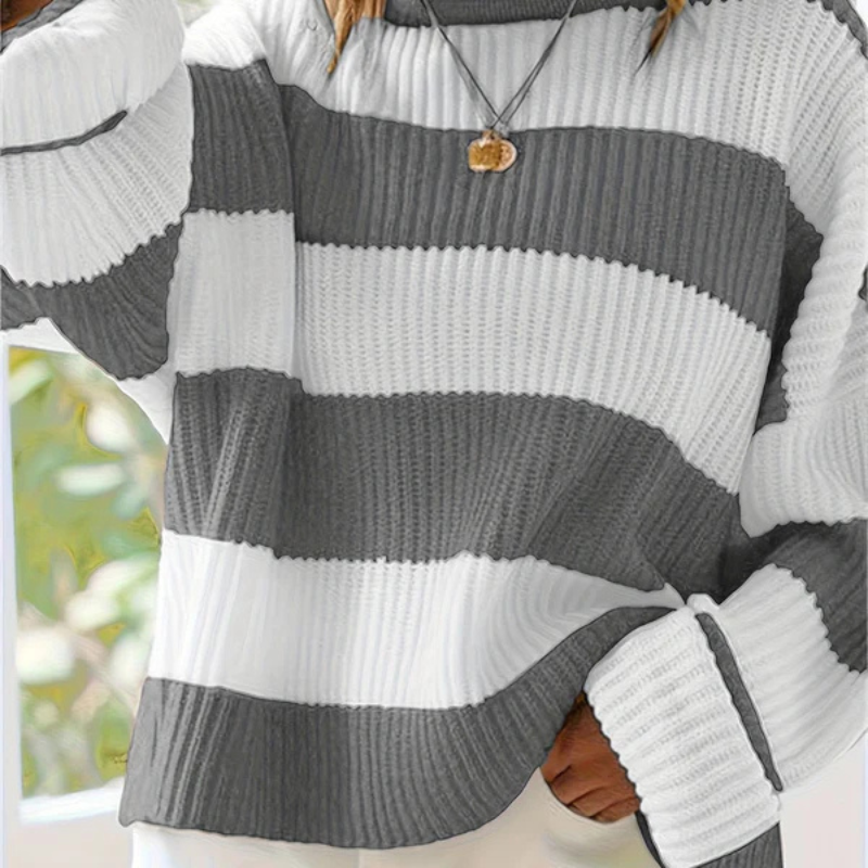 Women's knitted pullover | Striped & Oversized