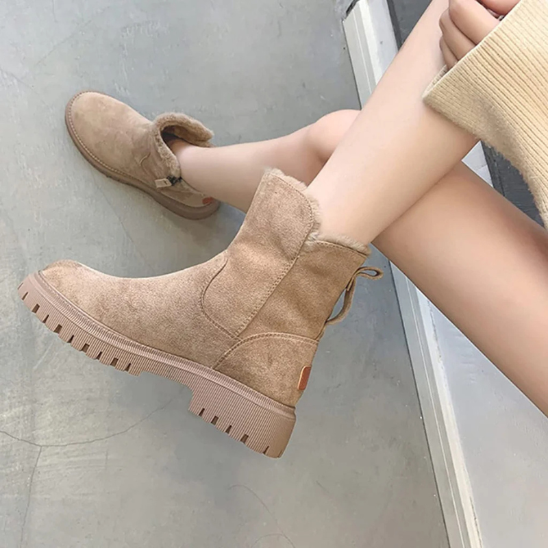 Women's Winter Boots | Lined & With Zipper