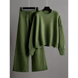 Women's Lounge Set | Knit & Cozy Jogging Suit