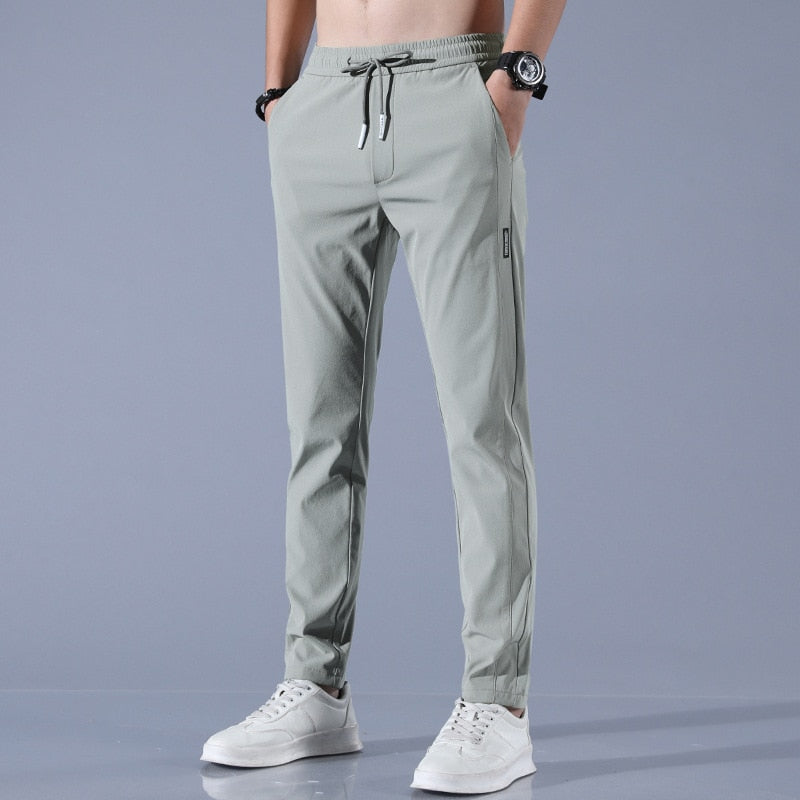 Ben | Schnelltrocknende Herren Stretchhose-Hellgrün-S-Becker Boutique