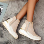Bequeme ergonomische Stiefel für Frauen