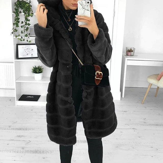 Elega | Dicker Wintermantel aus weichem Stoff mit Kapuze-Schwarz-XS-Becker Boutique