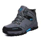 Men's Robust Hiking Boots | High and Lined