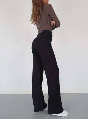 Helga | Hose mit weitem Bein und hoher Taille-Becker Boutique