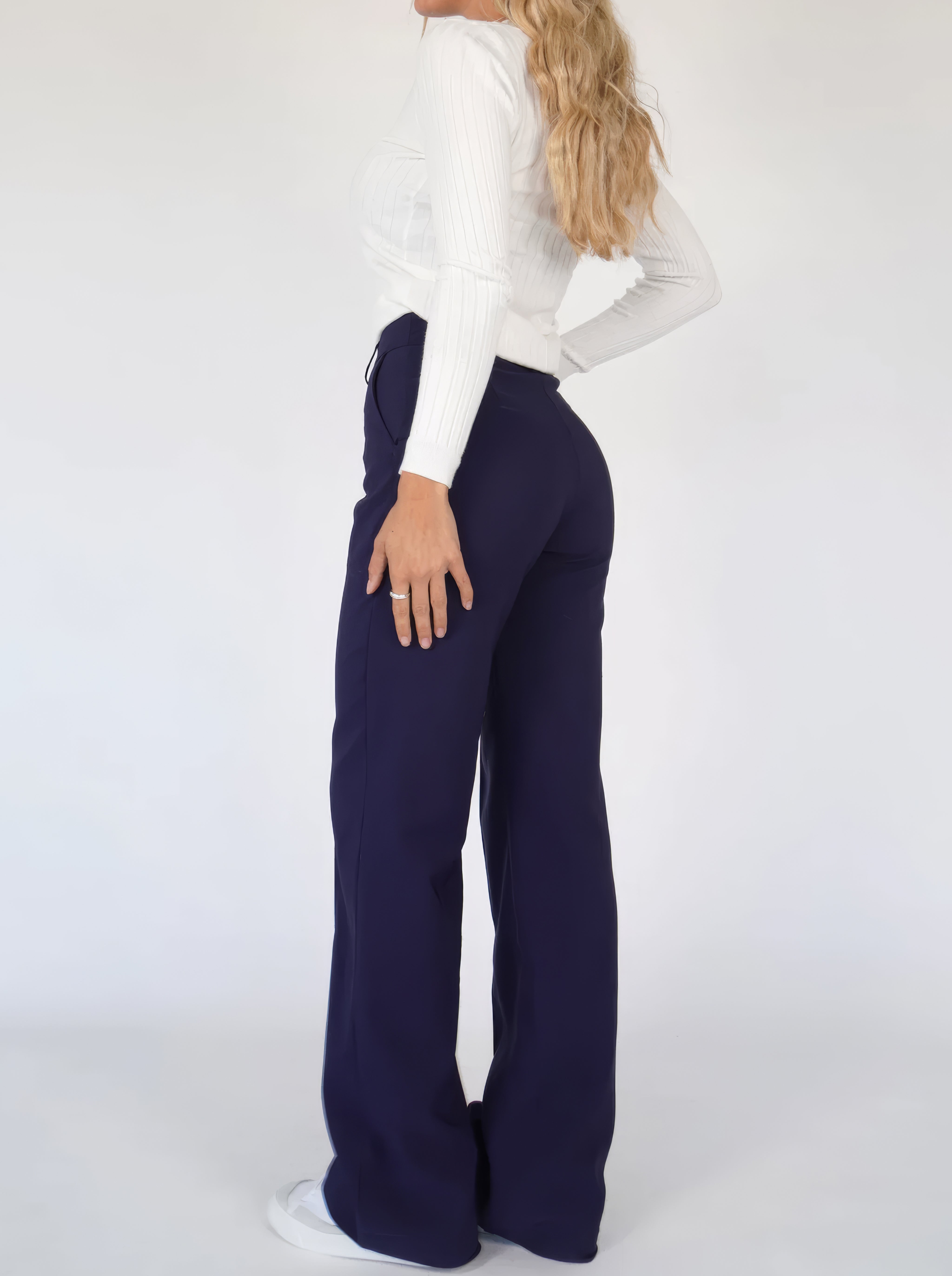 Helga | Hose mit weitem Bein und hoher Taille-Becker Boutique