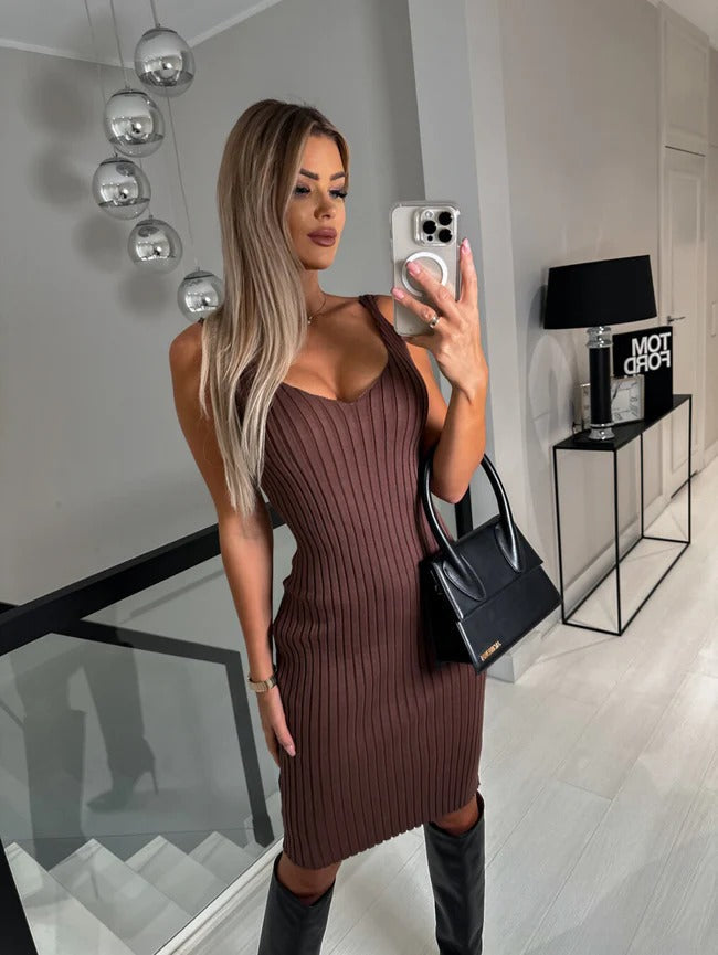Lene | Ärmelloses Strickkleid mit Pullover-Roter Burgunder-S-Becker Boutique