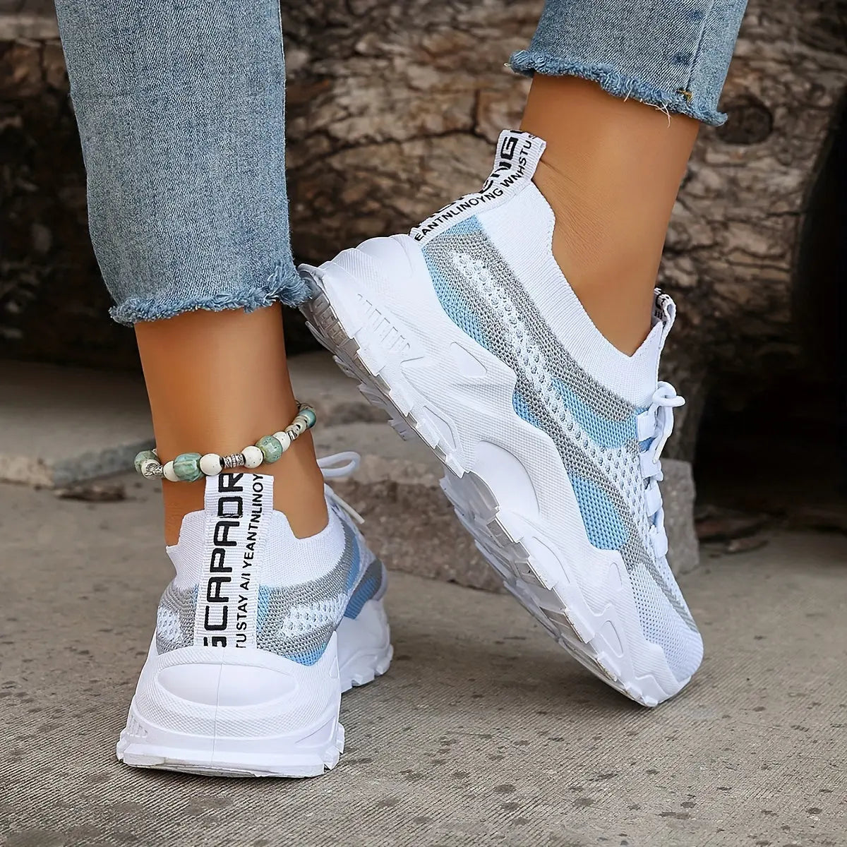 Maha | Sneaker mit dicker Sohle und Schnürverschluss
