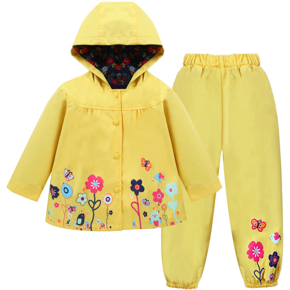 Marley | Wasser- und Winddichtes Kinder-Set mit Blumenprint, Kapuze und Knopfleiste-Gelb-90 cm-Becker Boutique