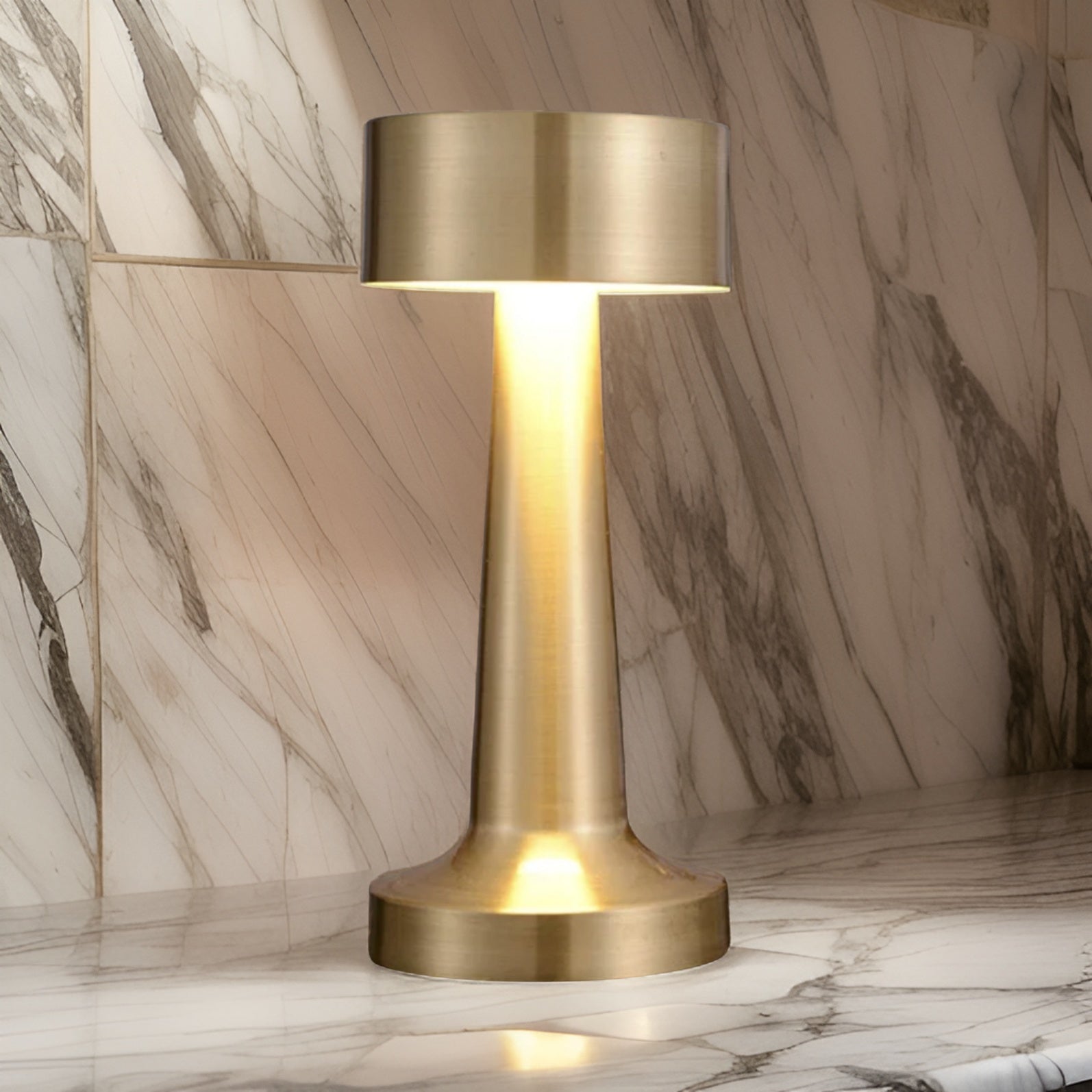 Marques Lamp | Designer-Tischlampe-Gold-Becker Boutique