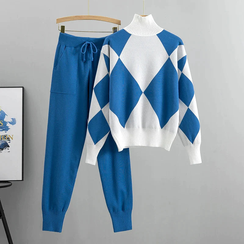 Mia | 2-teiliges Set aus kariertem Pullover und einfarbiger Hose-Blau-S-Becker Boutique
