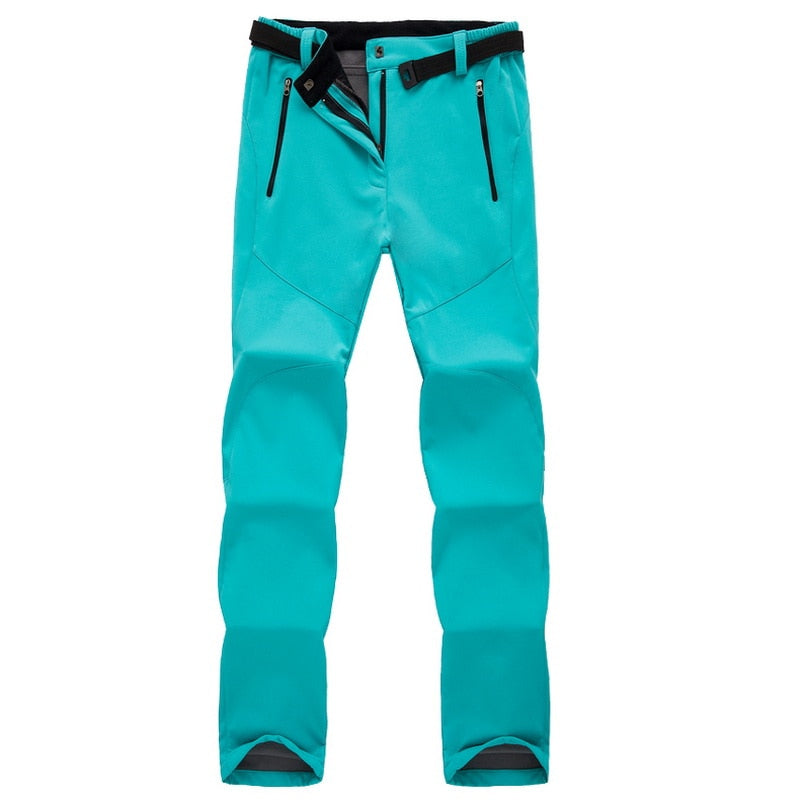 Nika | Wasserdichte Outdoor-Wanderhose für Frauen-Becker Boutique