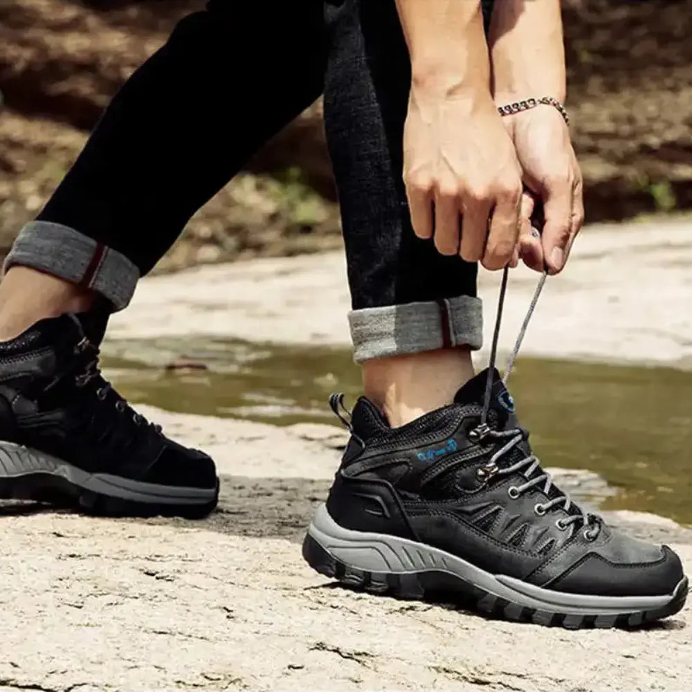 Wasserdichte Wanderschuhe mit breiter Zehenbox
