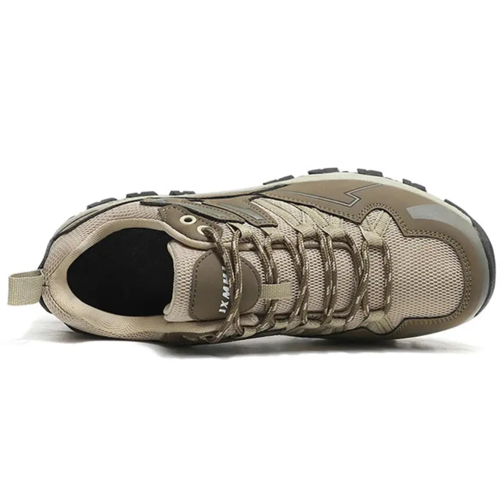 Wasserdichte Wanderschuhe mit breiter Zehenbox
