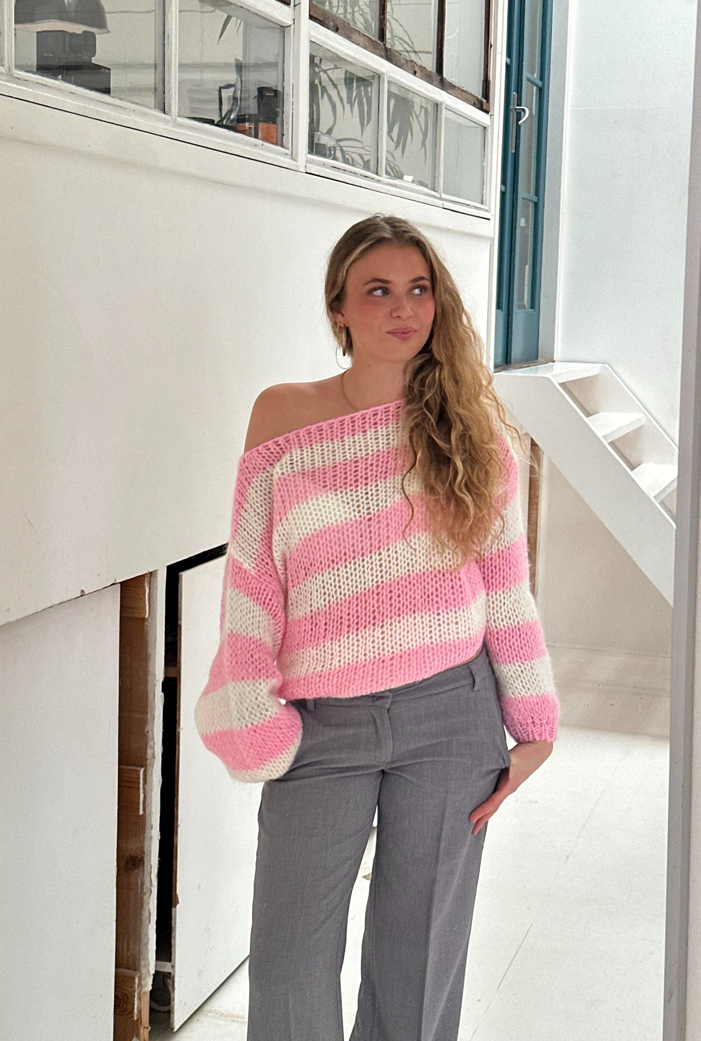 Pluun | Gemütlicher gestreifter Pullover-Becker Boutique