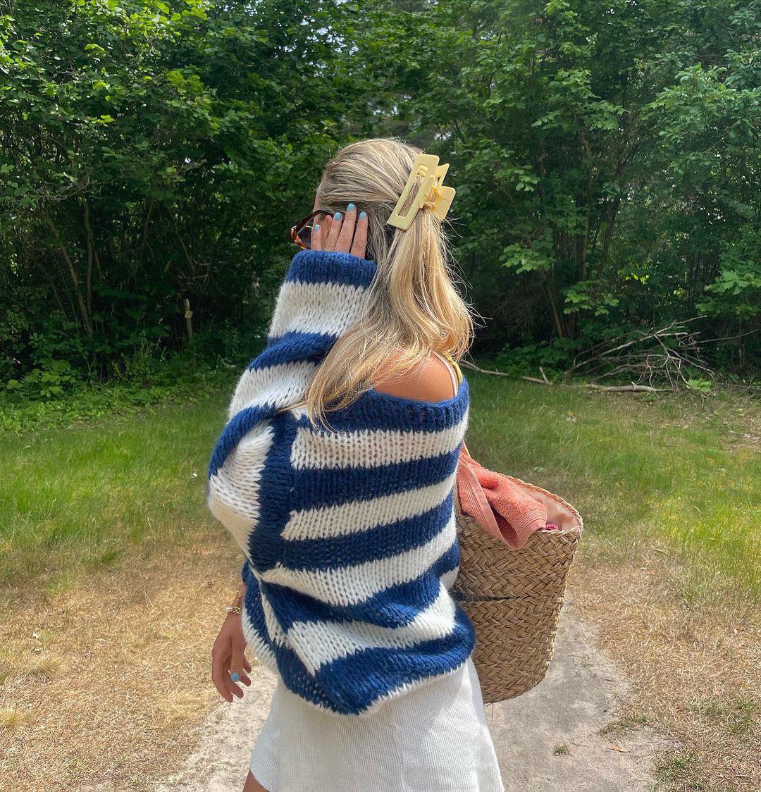 Pluun | Gemütlicher gestreifter Pullover-Becker Boutique