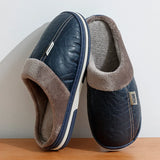 Men's slippers | Slip-on style with lining and durable sole