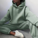 Women's jogging suit with hood