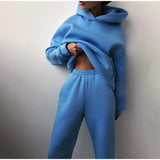 Women's jogging suit with hood