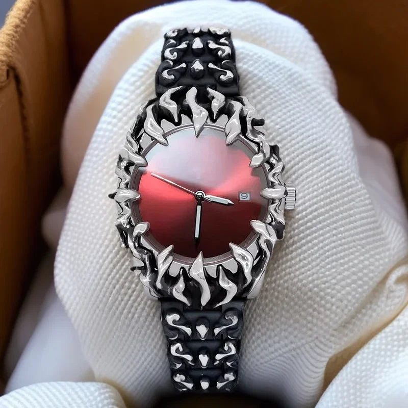 Claw Round Quartz Wristwatch | Retro Y2K Design