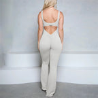 Damen Jumpsuit | Flared & V-Rücken mit Scrunch