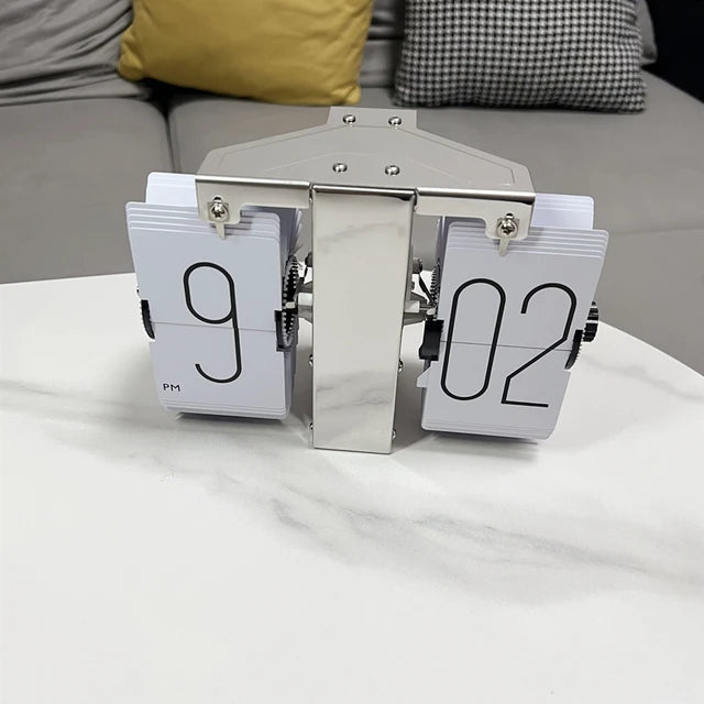 TimeFlip | Mechanische Flip-Uhr mit Automatisches Umblättern-Becker Boutique