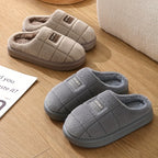 Men's slippers | Fluffy, warm & non-slip