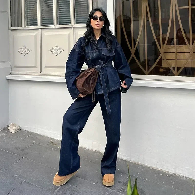 Julie | Ensemble with fitted jacket and jeans for women